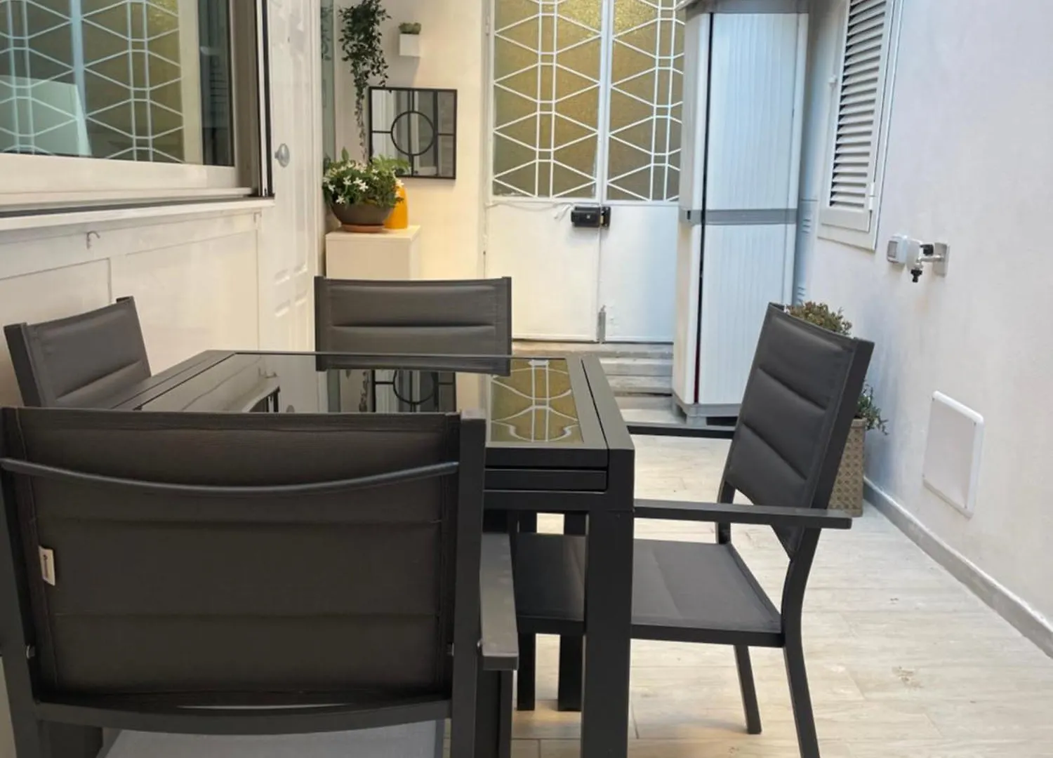 Divine Terrace Stylish Apartment St Peter רומא