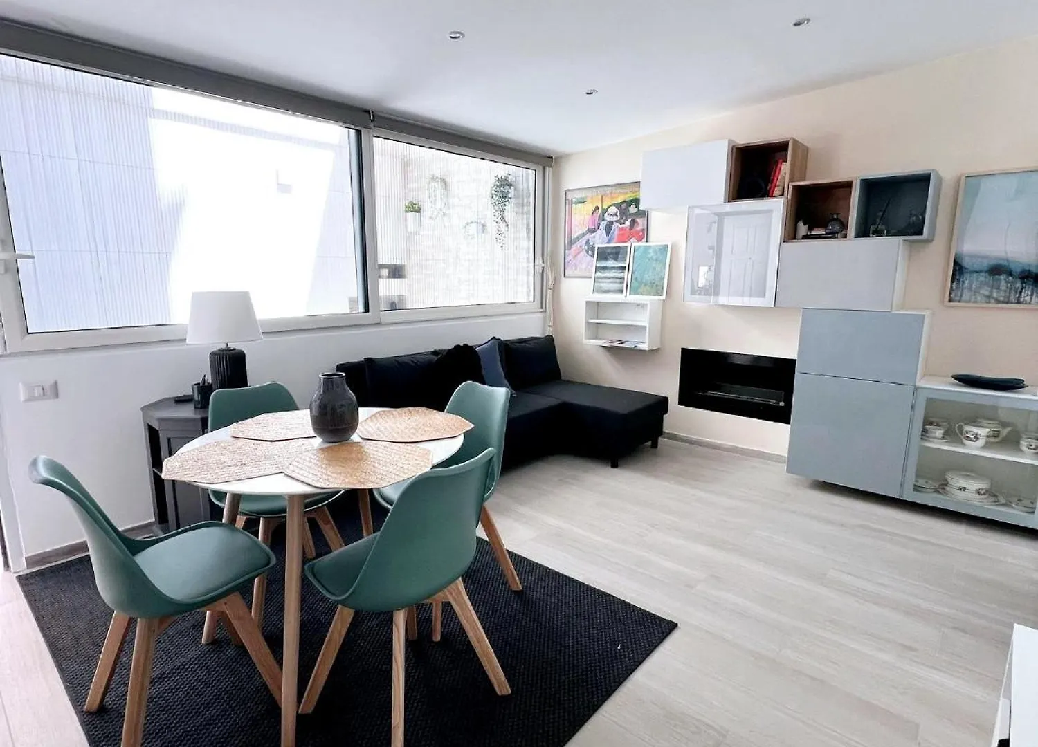 Divine Terrace Stylish Apartment St Peter רומא